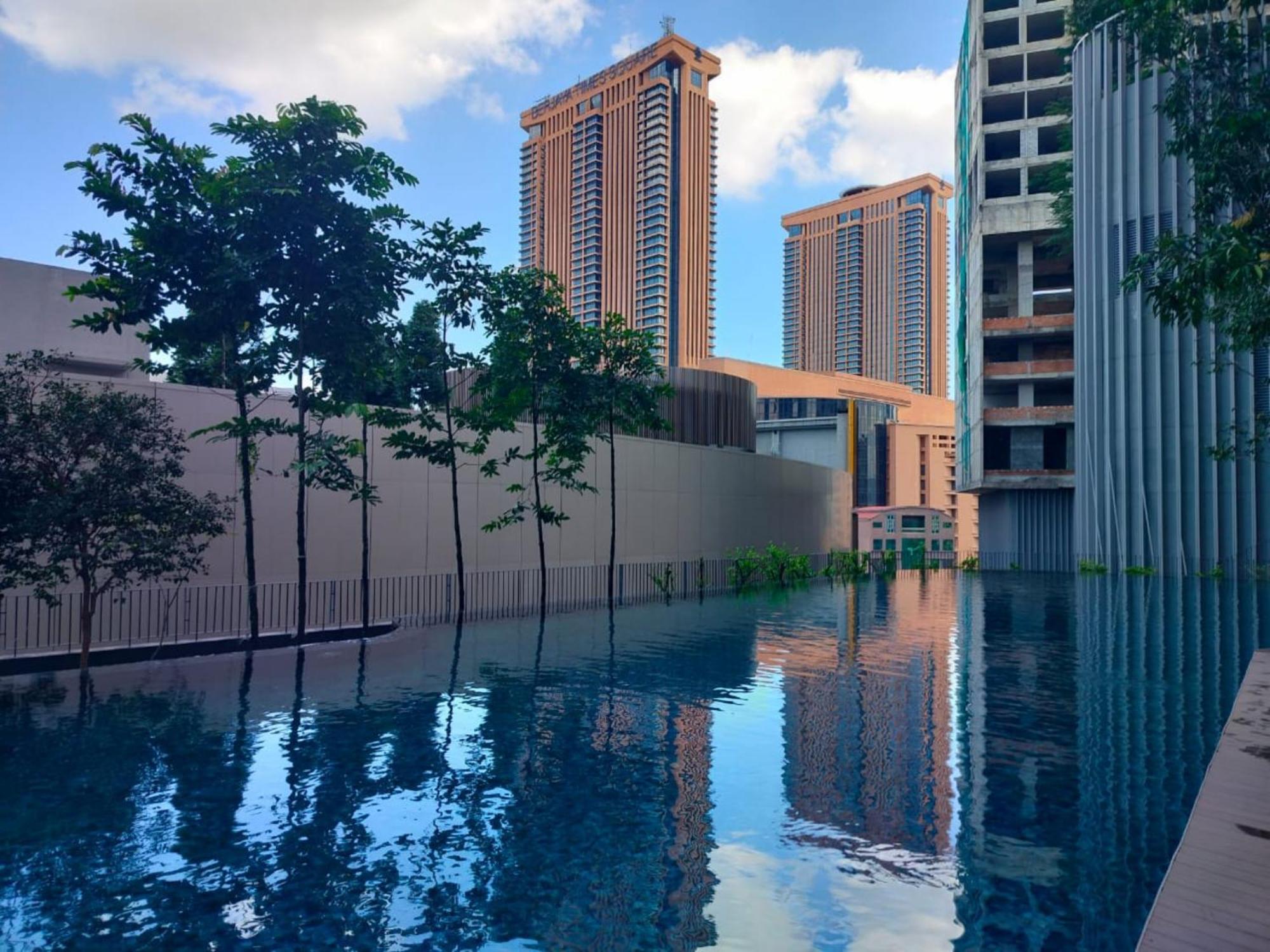 吉隆坡Lotus Infinity Pool At Lucentia公寓 外观 照片